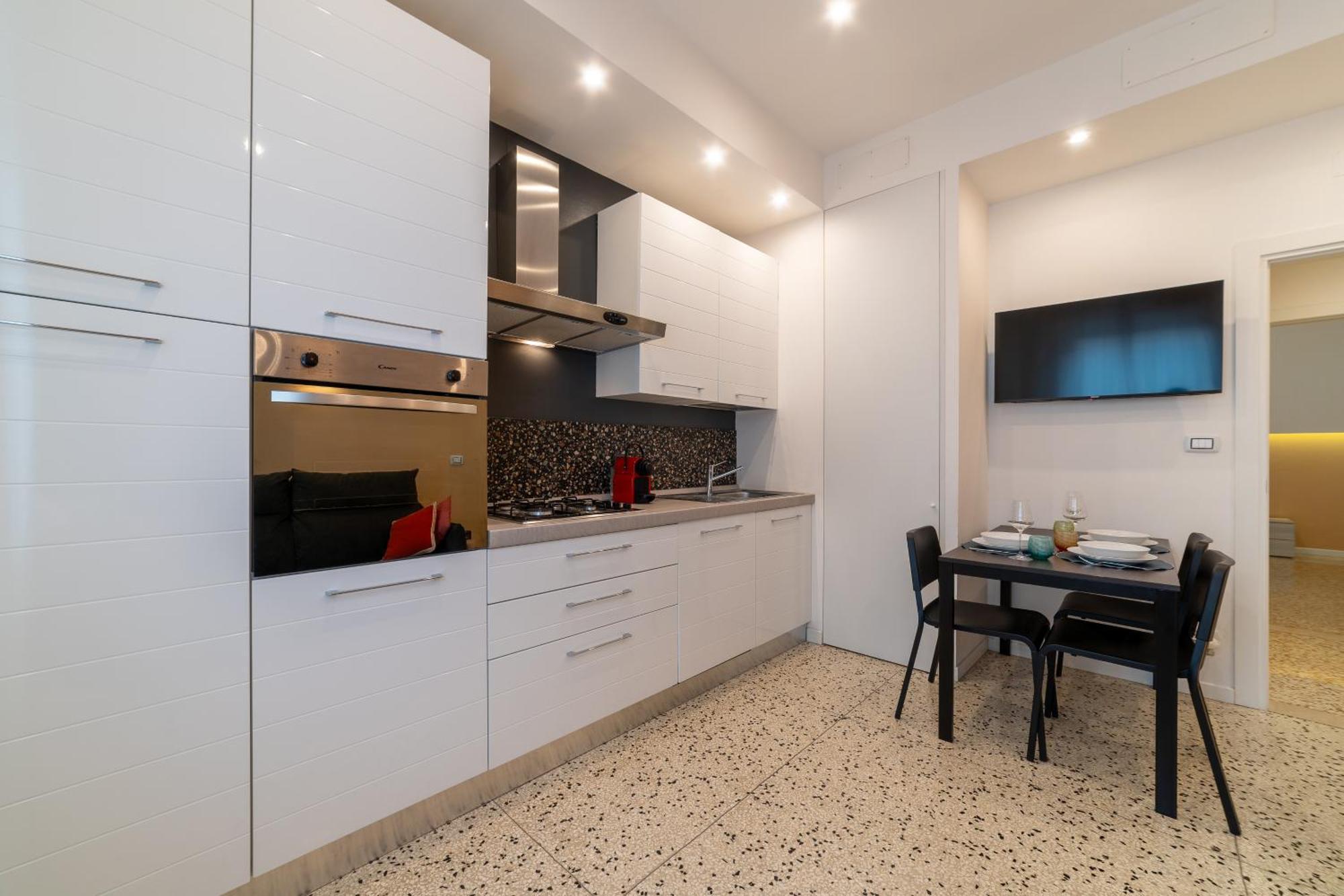 Casa Daura - Your Comfortable Apartment In Bologna - Parking Exterior foto